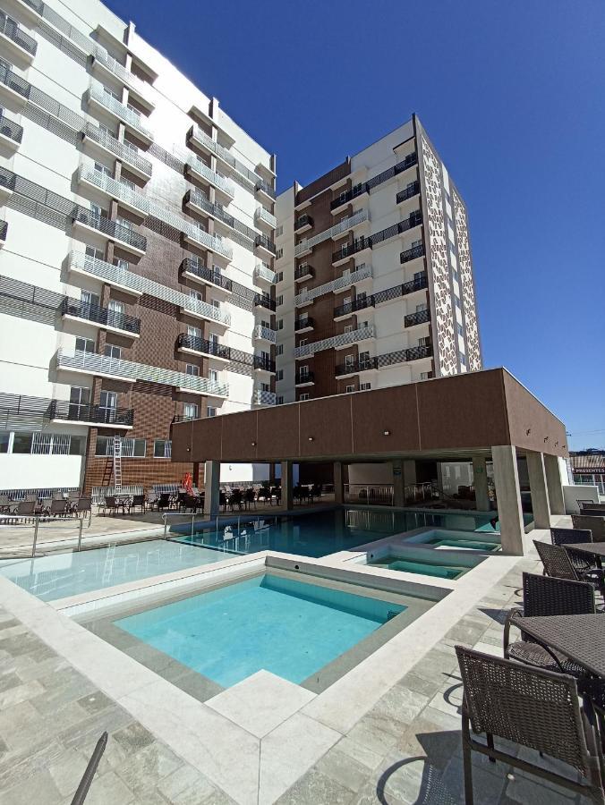 Caldas Novas - 2024 - Diroma Spazzio Acesso Ao Vulcao - Com Piscina Do Hotel 24 Horas Esterno foto